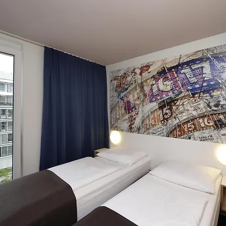 B&B Hotel Berlin-Alexanderplatz Exterior photo
